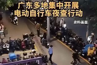 米体：加比亚赛后采访时和科斯塔库塔争论，因不满对方批评佳夫